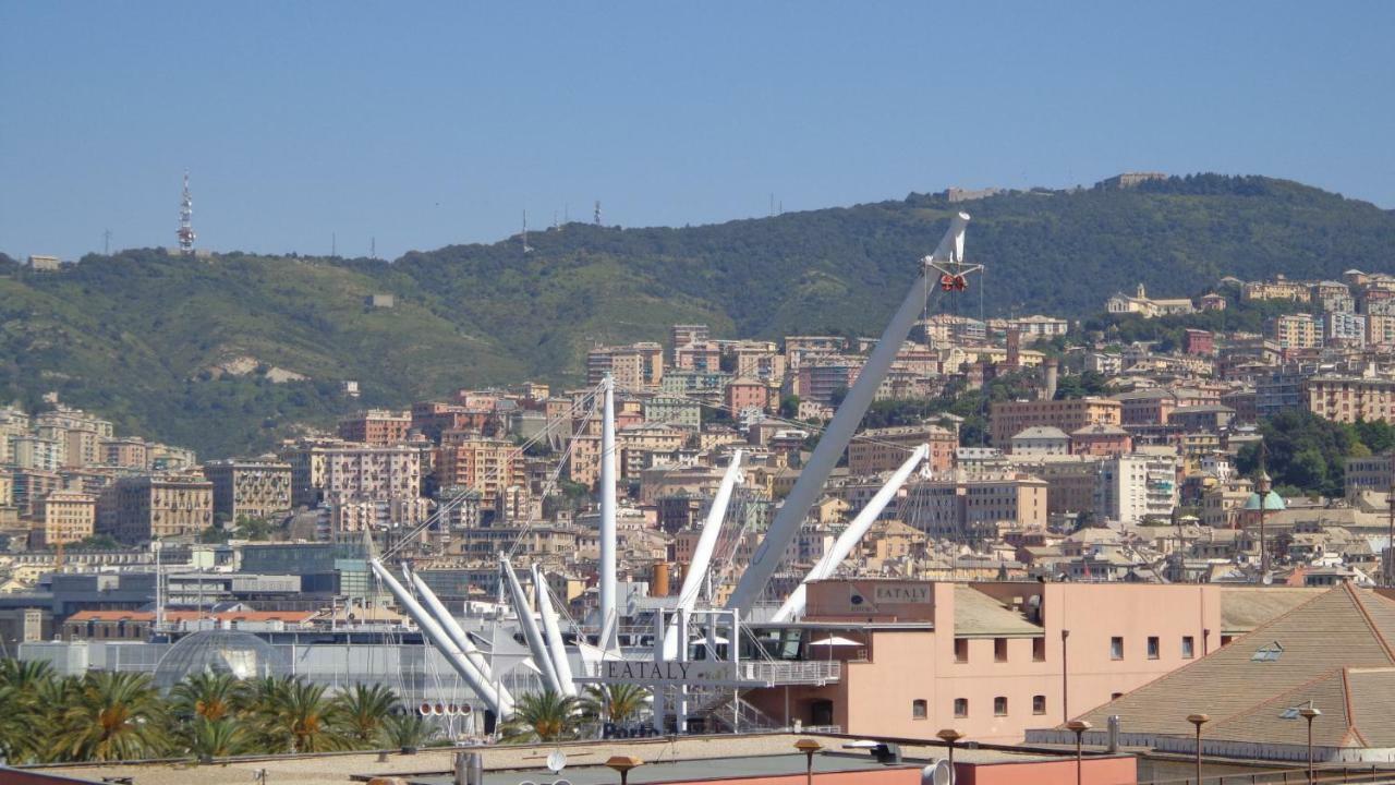 Cavour16 Rent Bedrooms Genua Exterior foto